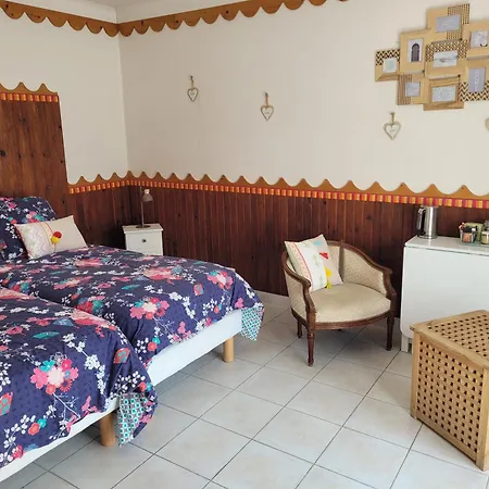Guest house La Lumiere De Jardin En Goguette Pontchateau